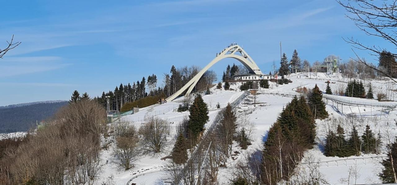 Pistenblume Apartment - Skipiste, Stadtzentrum Winterberg Esterno foto